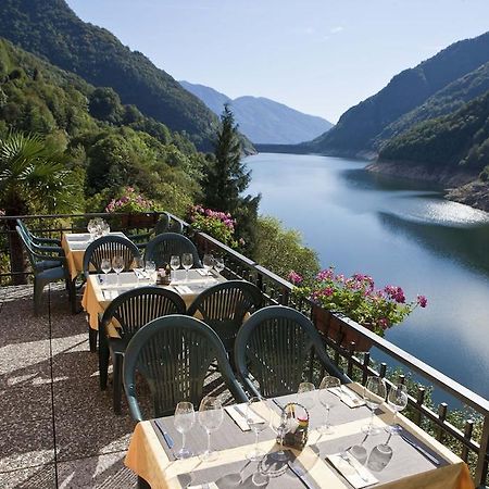 Hotel Al Lago Vogorno المظهر الخارجي الصورة